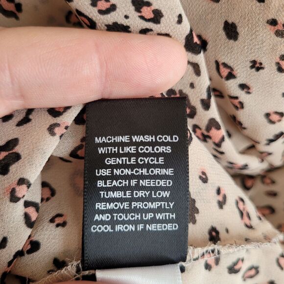 Torrid Womens Blouse Plus Size 1X Chiffon Twist Front Leopard Print Open Sheer - Picture 8 of 11